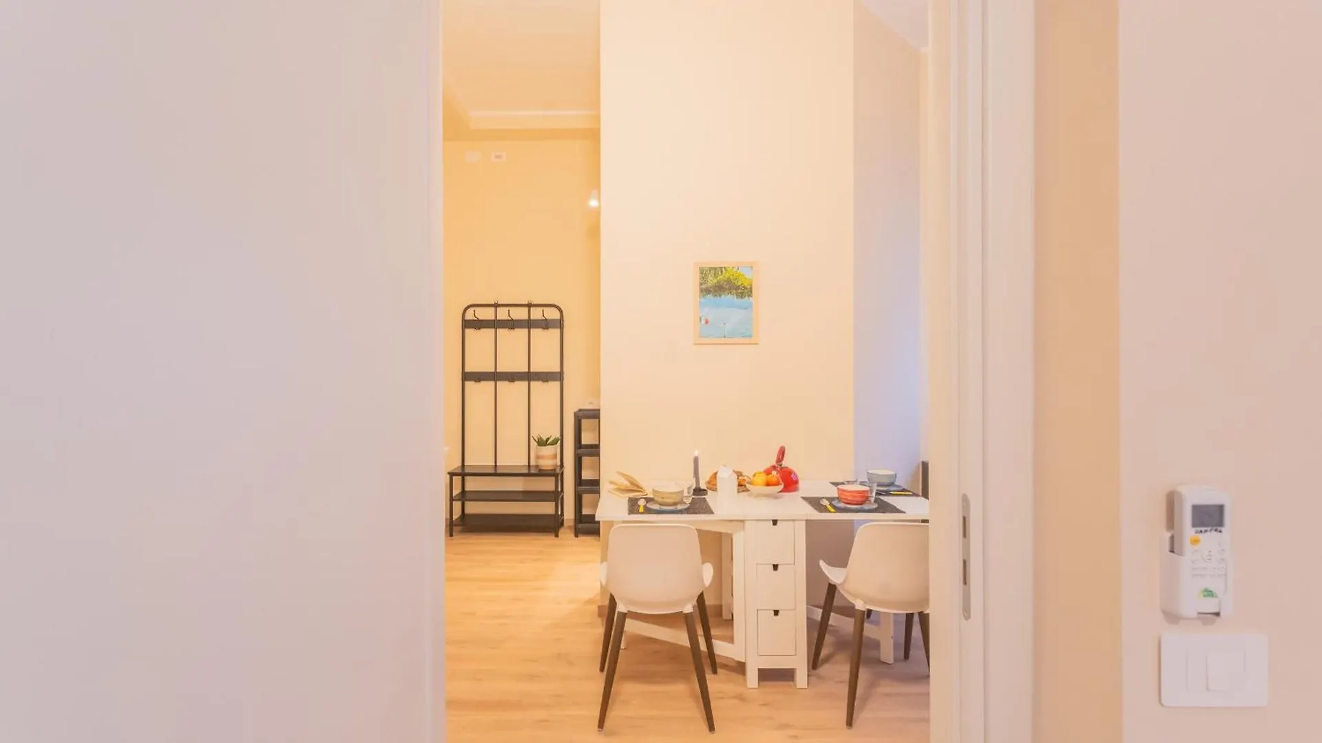 Simar Apartments Nearby Como S G Train Station By Rent All Como 0*,  Itália