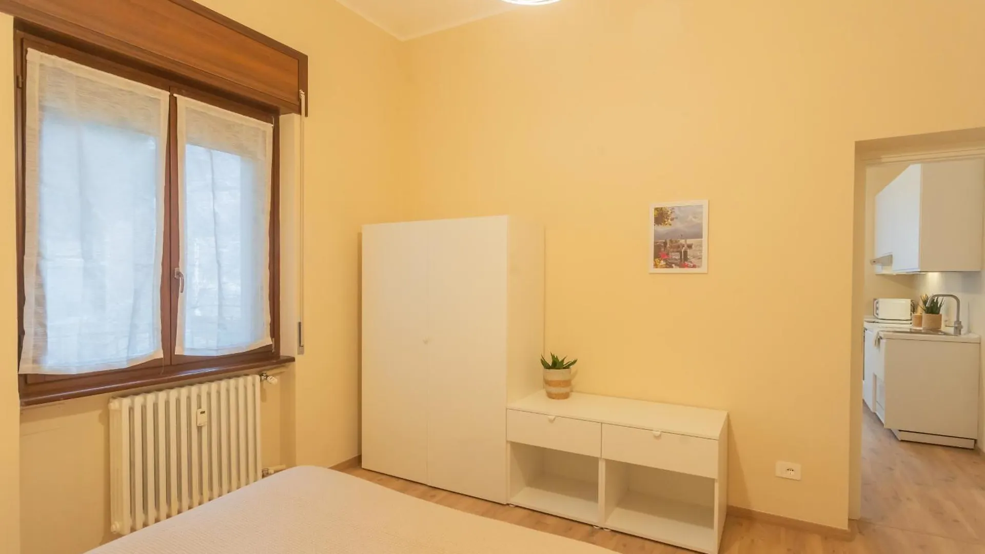 Simar Apartments Nearby Como S G Train Station By Rent All Como