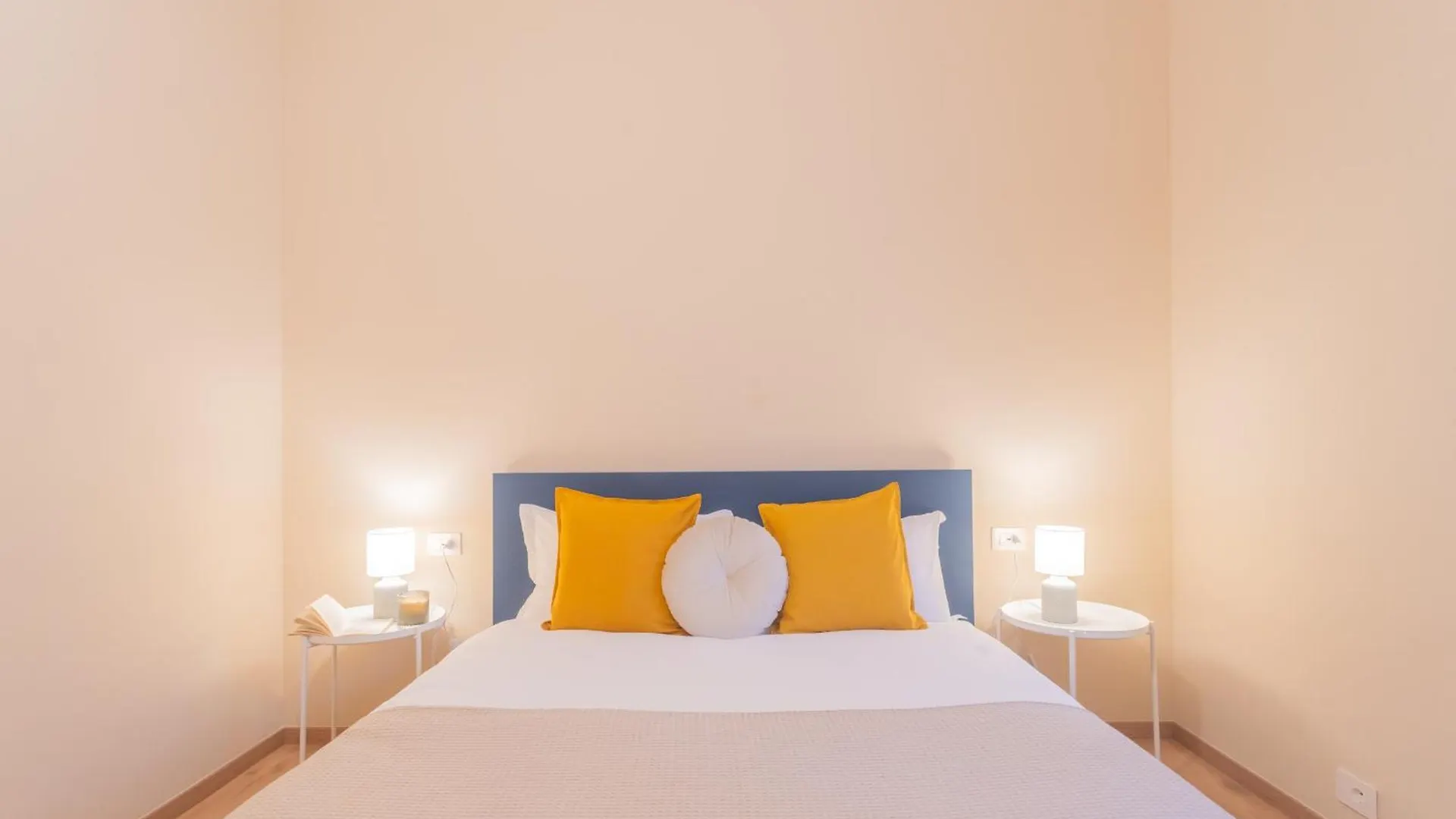 Simar Apartments Nearby Como S G Train Station By Rent All Como 0*,  Italy